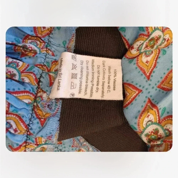 Queen The Label Flowy Mini Skirt  Size 16 - Picture 6 of 10